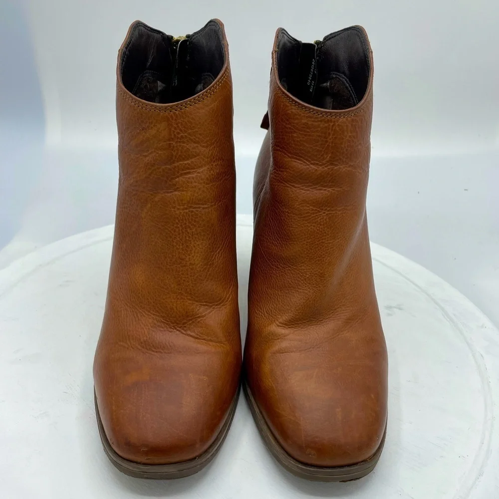 Clarks Lora Lana Brown Leather Booties